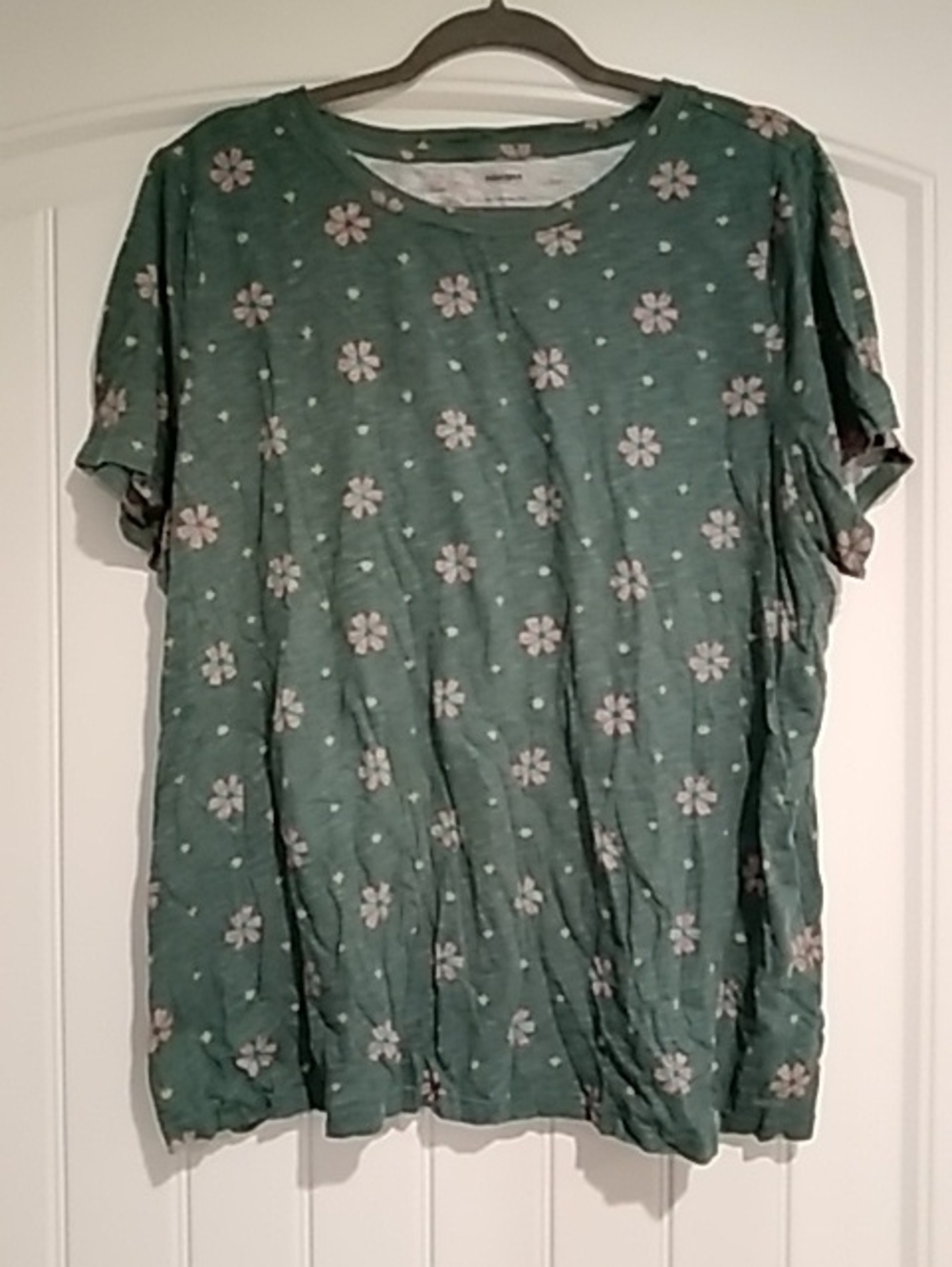 Relaxed Floral Short-Sleeve Tee in Teal Green